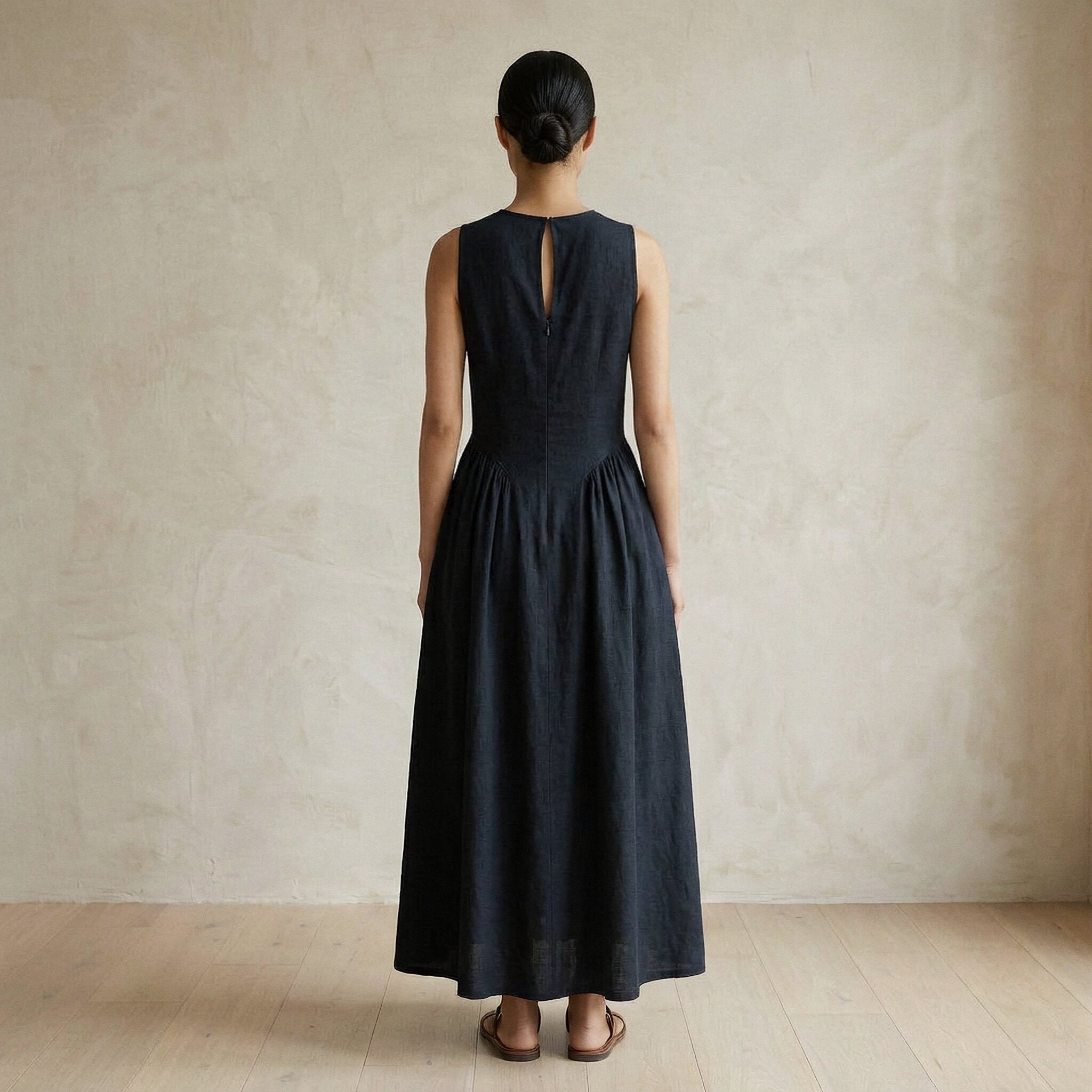 Black Cotton Flannel Sleeveless Paneled Maxi Dress