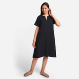 Front View of a Model wearing Black Cotton Flax Anti-Fit Dress