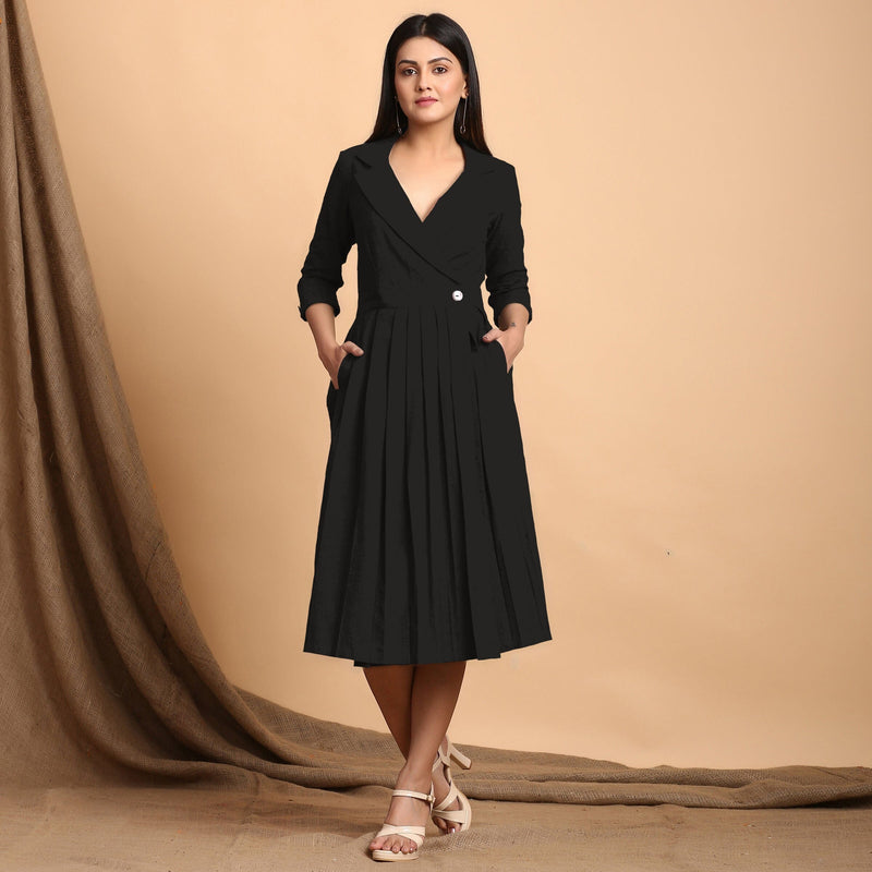 Black Cotton Flax Notched Collar Midi Pleated Wrap Dress