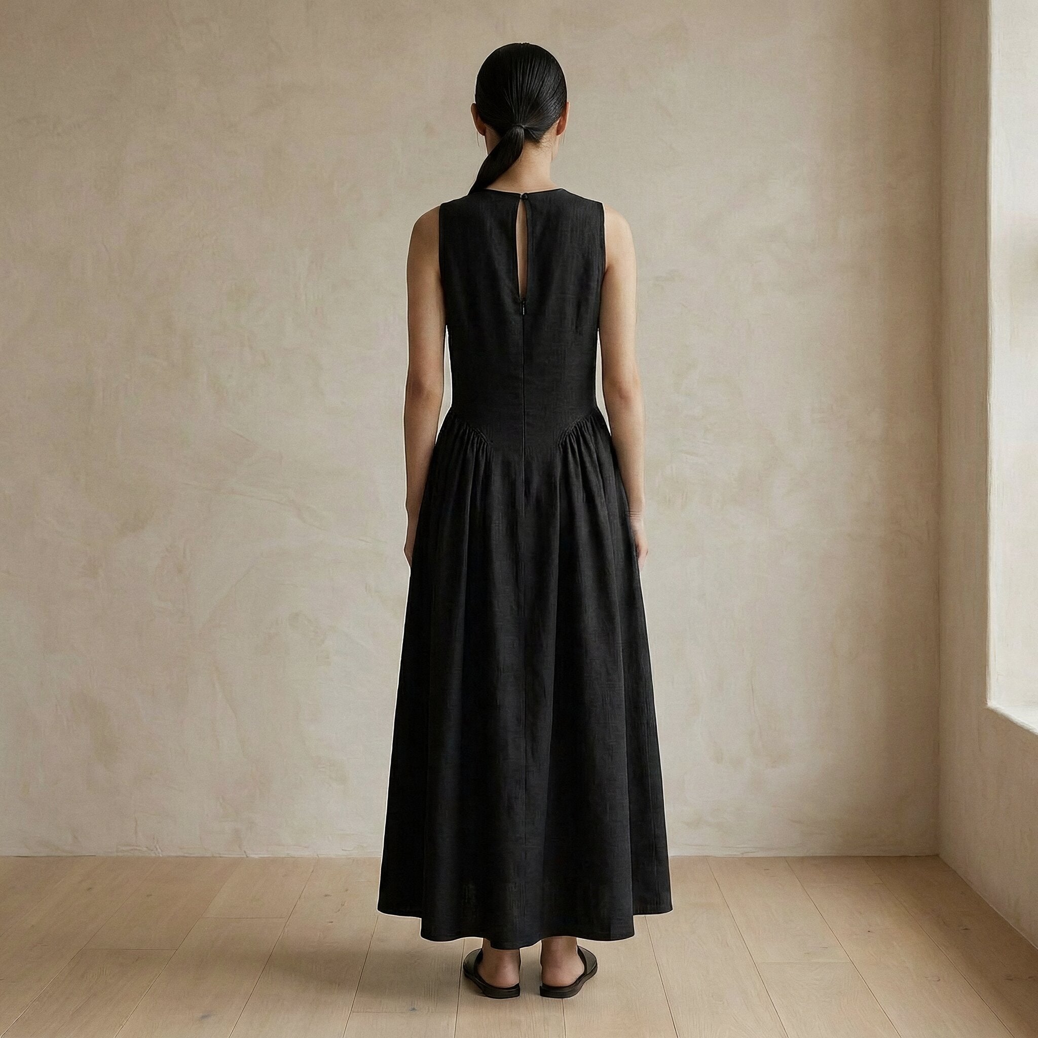 Black Cotton Flax Sleeveless Paneled Maxi Dress