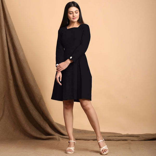 Black Cotton Flax Square Neck Pleated Short Dress