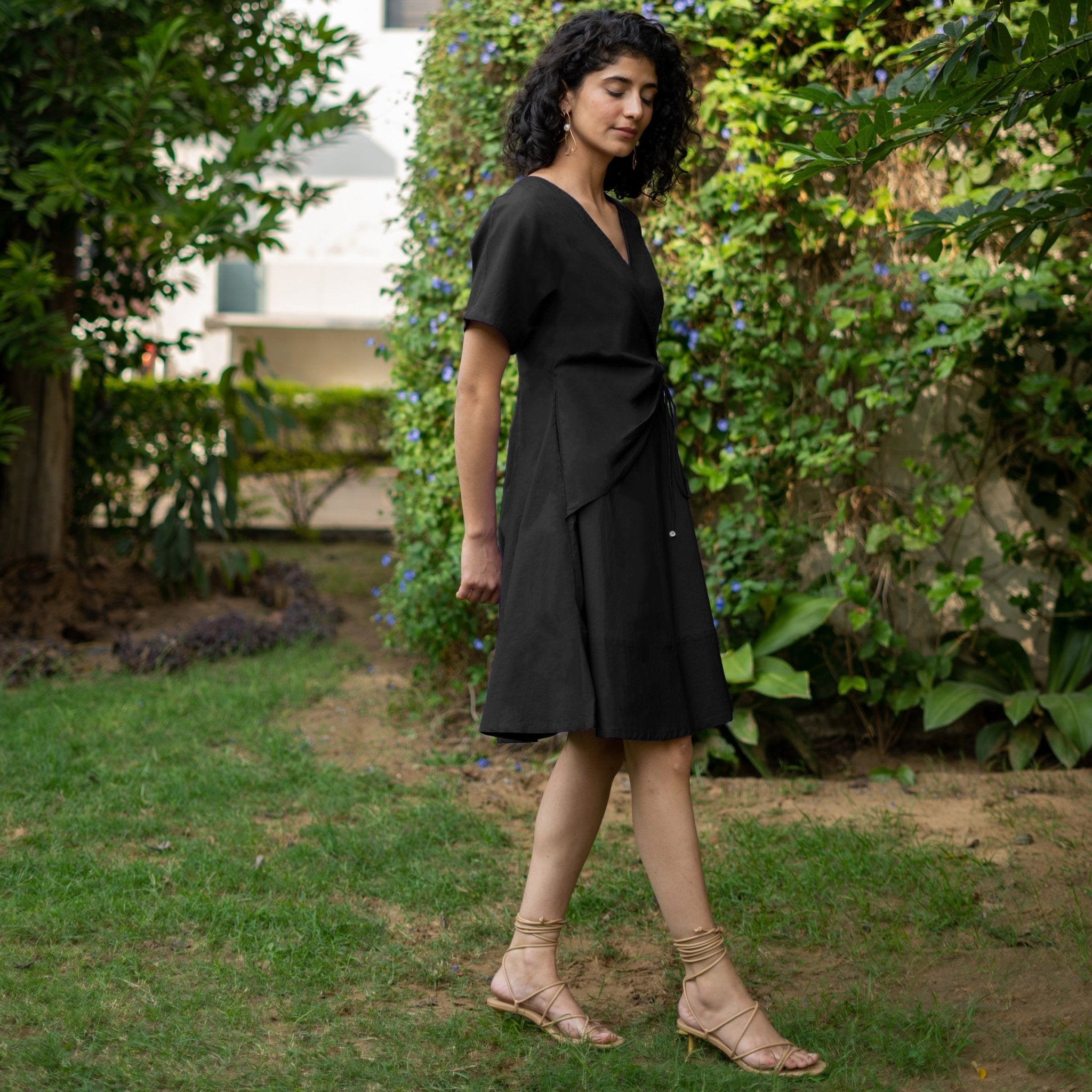 Black Cotton Poplin Drop Shoulder Sleeves Knee Length Wrap Dress