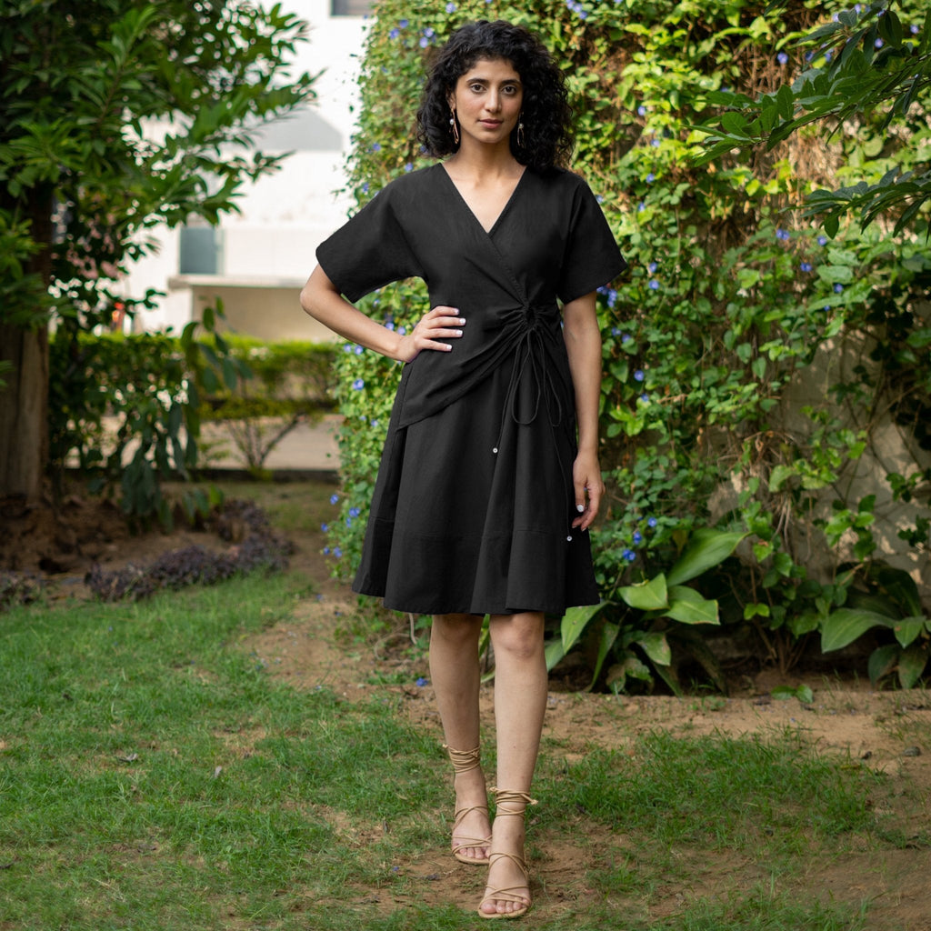 Black Cotton Poplin Drop Shoulder Sleeves Knee Length Wrap Dress