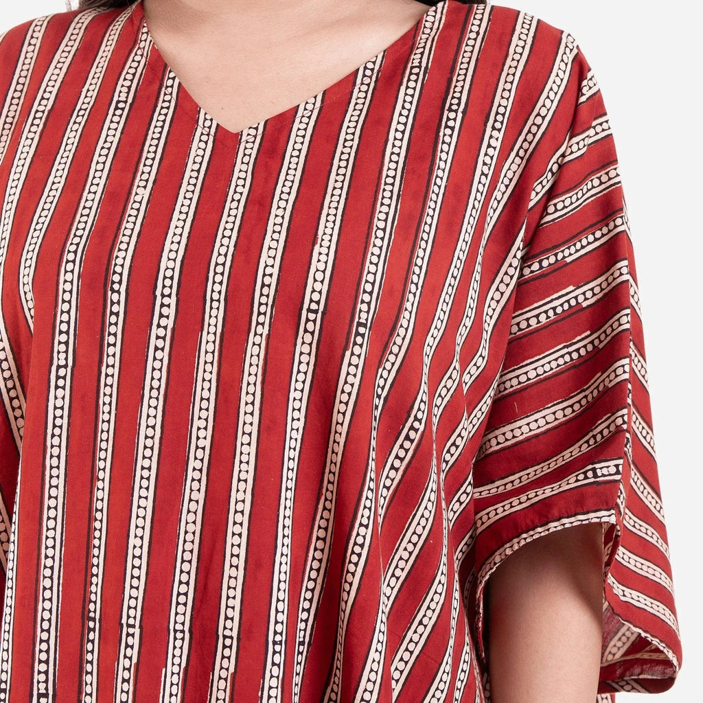 Front Detail of a Model wearing Brick Red Bagru Printed V-Neck Kaftan