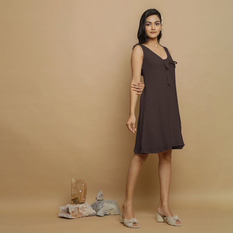 Brown Crinkled Cotton Flax Deep Neck Sleeveless Short Dress