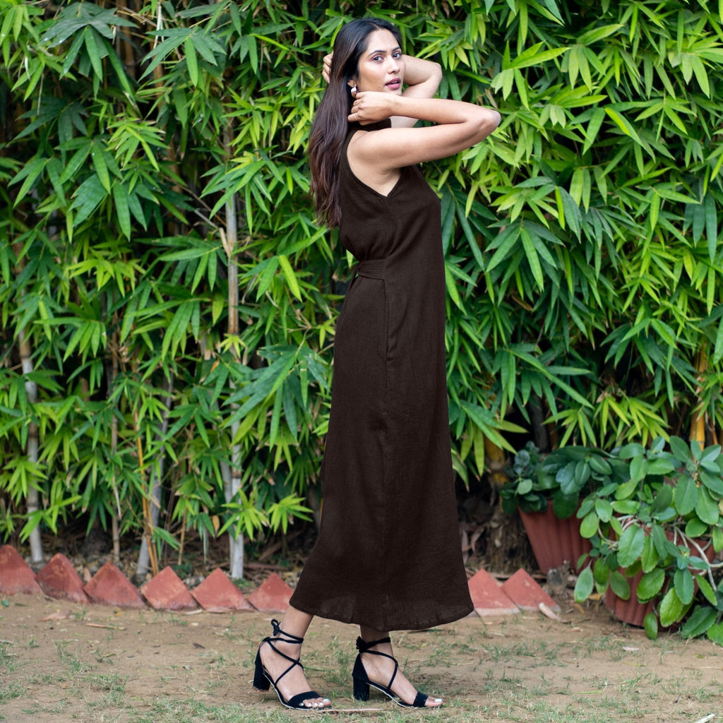 Brown Crinkled Cotton Flax Halter Neck Maxi Dress