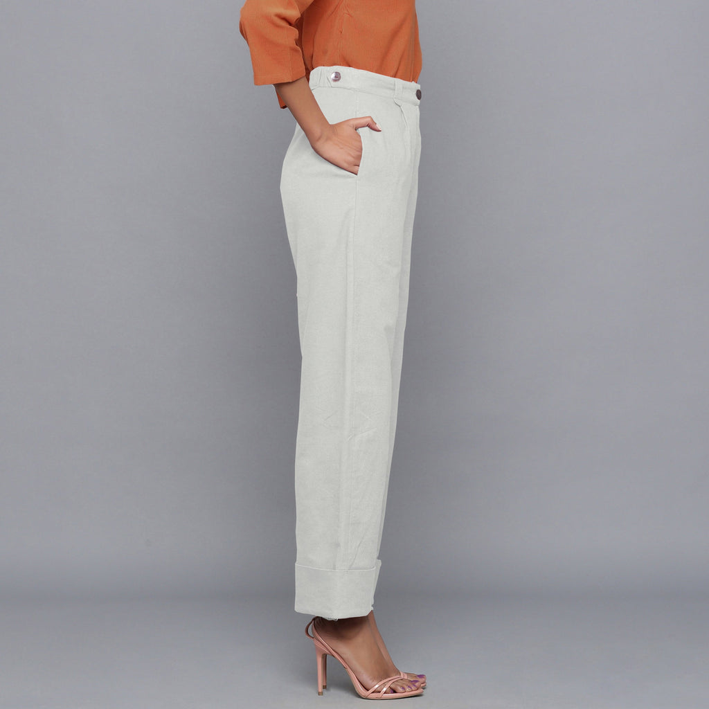 Right View of a Model wearing Cloudy Grey Flannel Rolled-Up Straight Pant