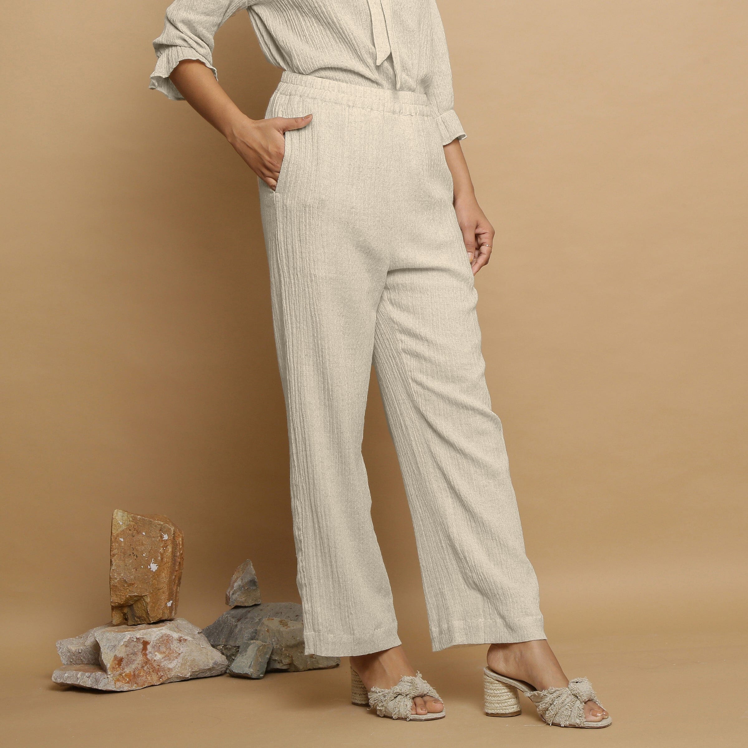 Ecru Undyed Crinkled Cotton Flax Mid-Rise Elasticated Pant