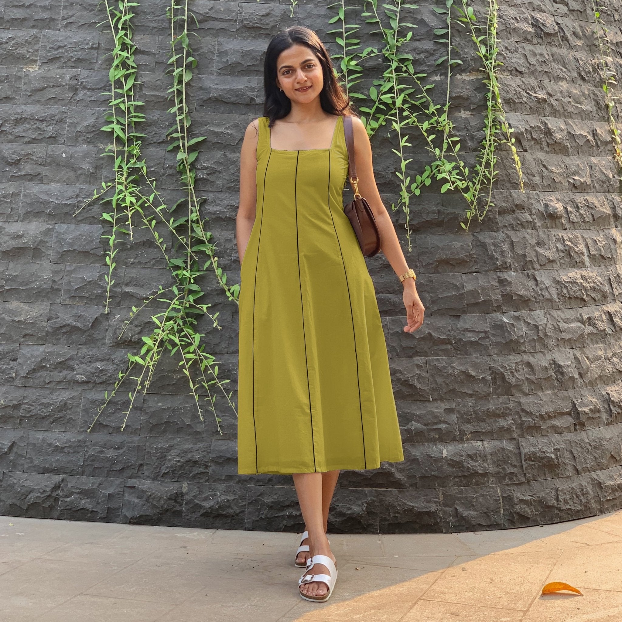 Green Cotton Flax Paneled Midi Dress