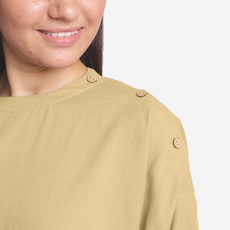 Front Detail of a Model wearing Green Cotton Flax Round Neck A-Line Top