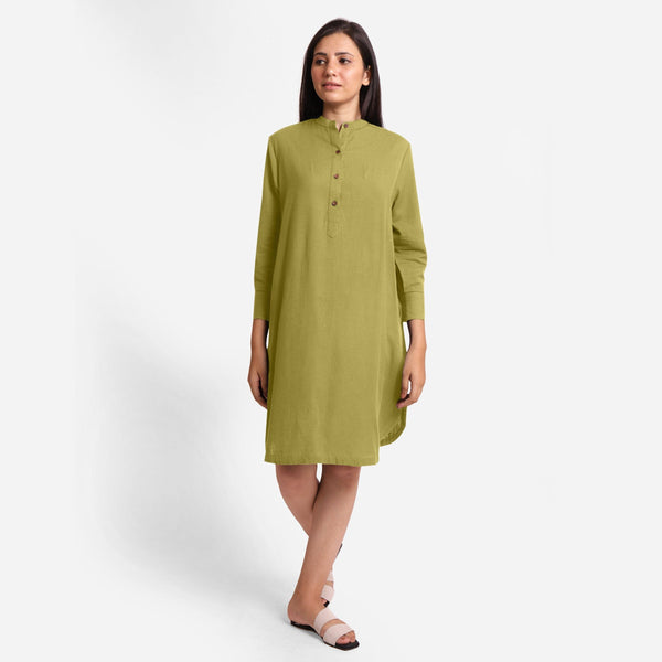Front View of a Model wearing Green Cotton Flax Shirt Dress