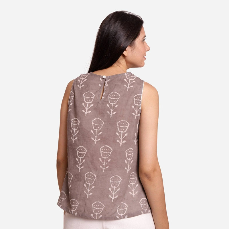 Back View of a Model wearing Grey Dabu Print A-Line Sleeveless Slit Top