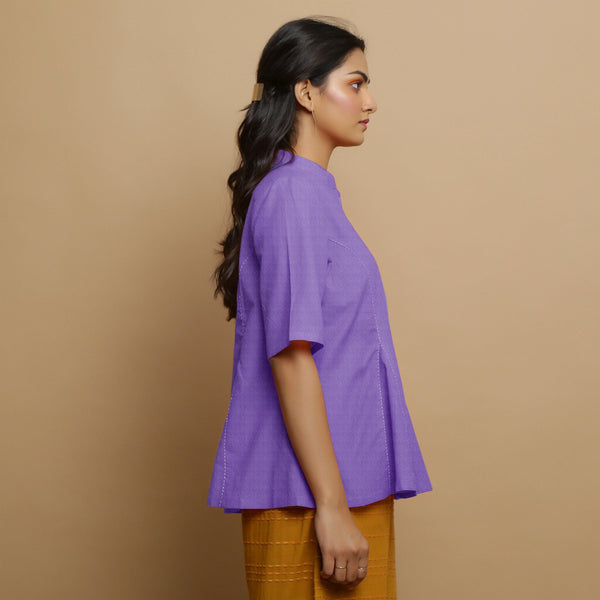 Right View of a Model wearing Lavender Mangalgiri Cotton Godet Top