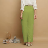 Leaf Green Crinkled Cotton Flax Elasticated Mid-Rise Pant