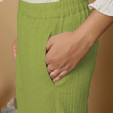 Leaf Green Crinkled Cotton Flax Elasticated Mid-Rise Pant