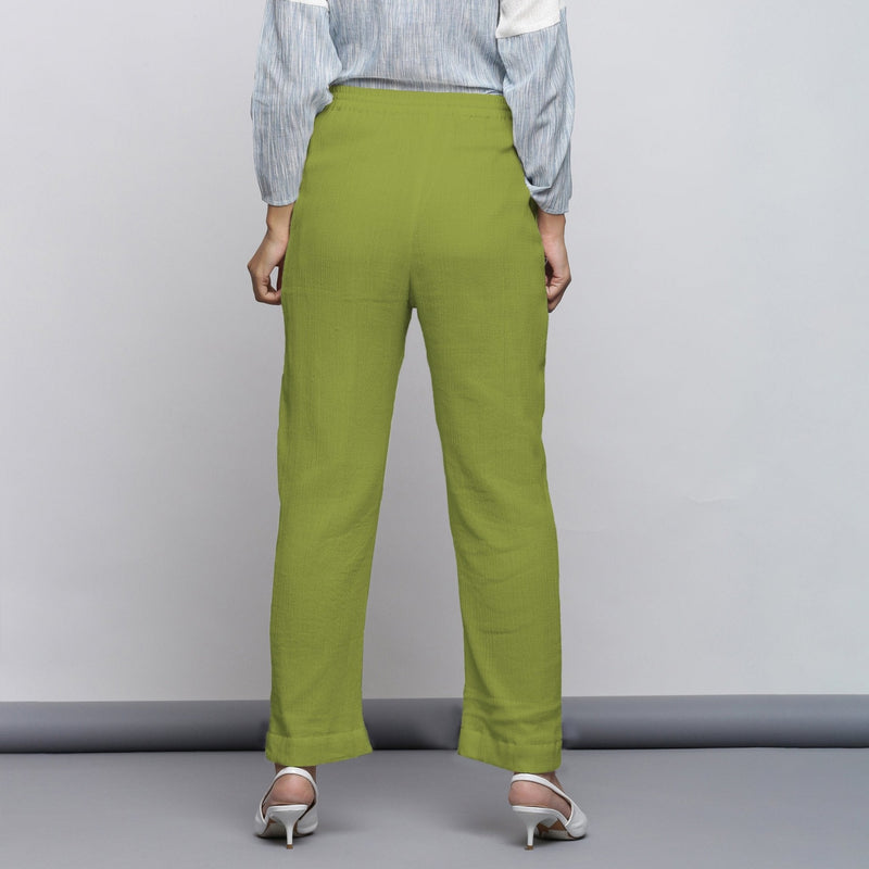 Leaf Green Crinkled Cotton Flax Elasticated Mid-Rise Tapered Pant