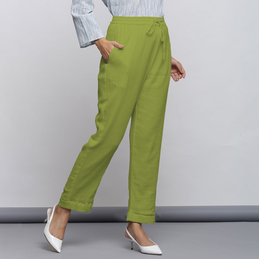 Leaf Green Crinkled Cotton Flax Elasticated Mid-Rise Tapered Pant
