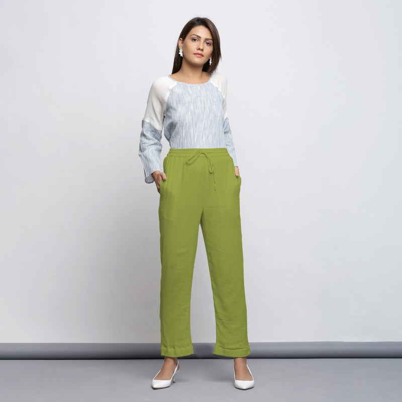 Leaf Green Crinkled Cotton Flax Elasticated Mid-Rise Tapered Pant