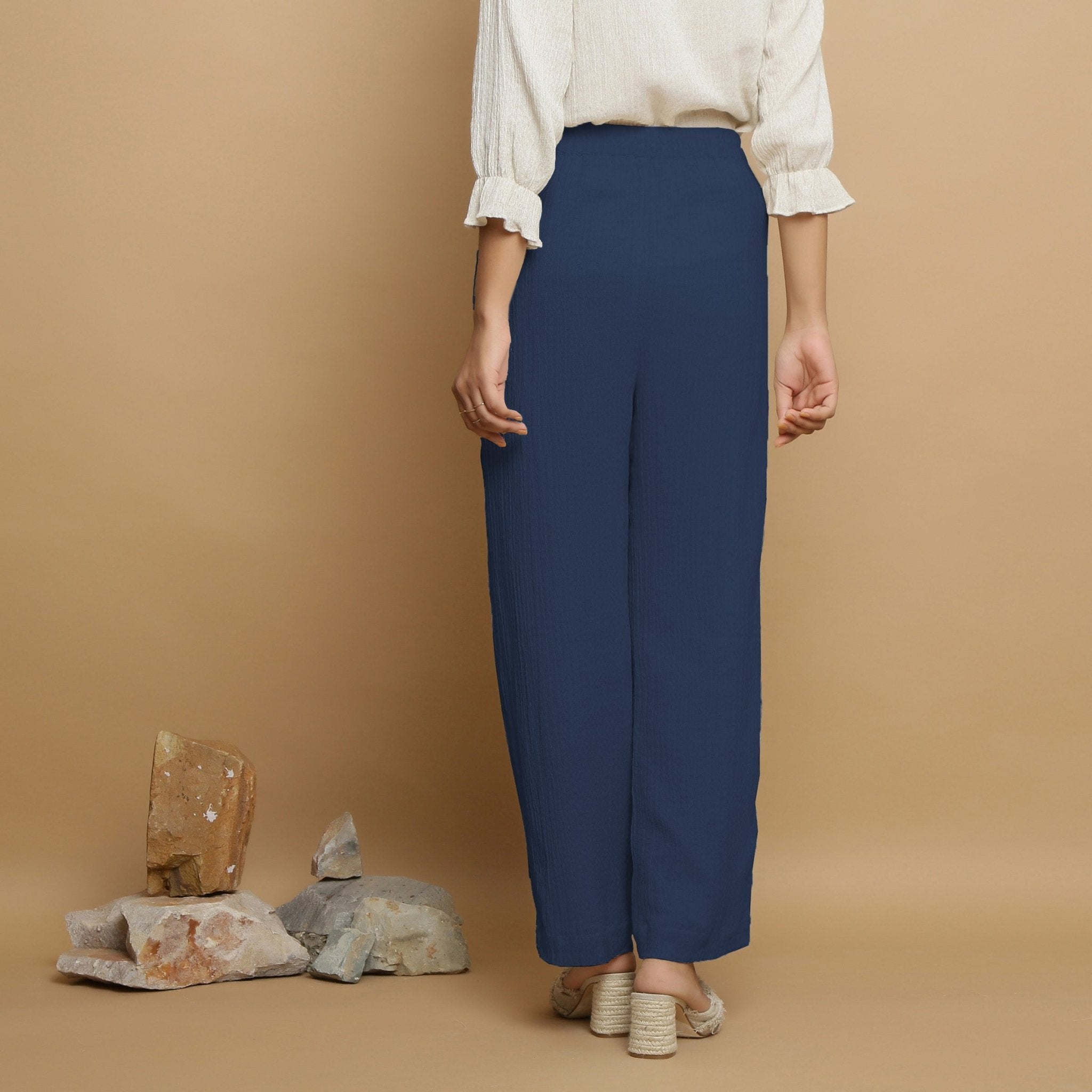 Navy Blue Crinkled Cotton Flax Elasticated Mid-Rise Pant