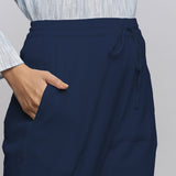 Navy Blue Crinkled Cotton Flax Elasticated Mid-Rise Tapered Pant