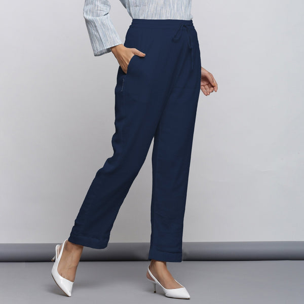 Navy Blue Crinkled Cotton Flax Elasticated Mid-Rise Tapered Pant