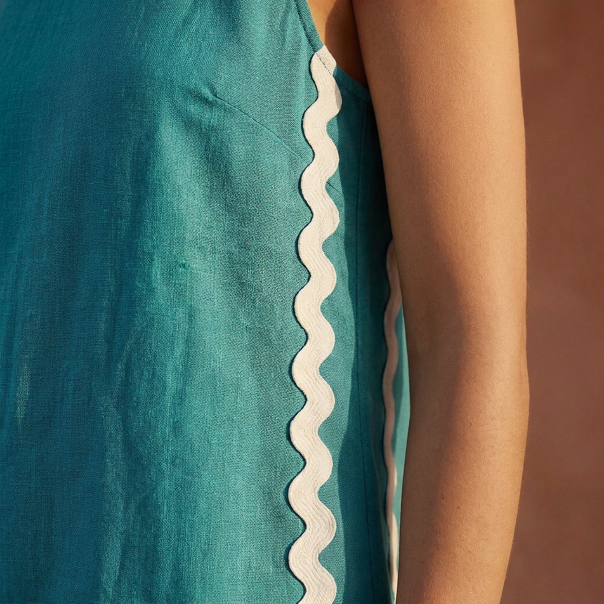 Pine Green Cotton Linen Wavy Stripe Short Shift Dress