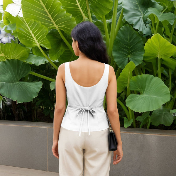 White Cotton Flax Button-Down Sweetheart Neck Waistcoat
