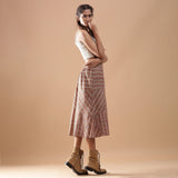 Right View of a Model Wearing Cotton Flax Tube Top and Paneled Skirt Set