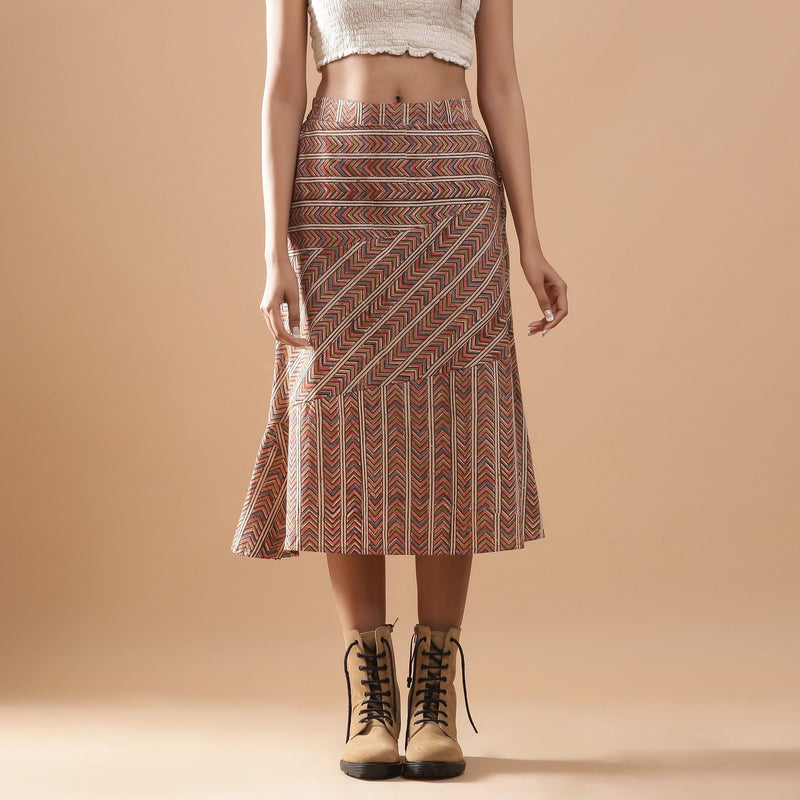 Front View of a Model wearing Kalamkari Chevron Striped Paneled Skirt