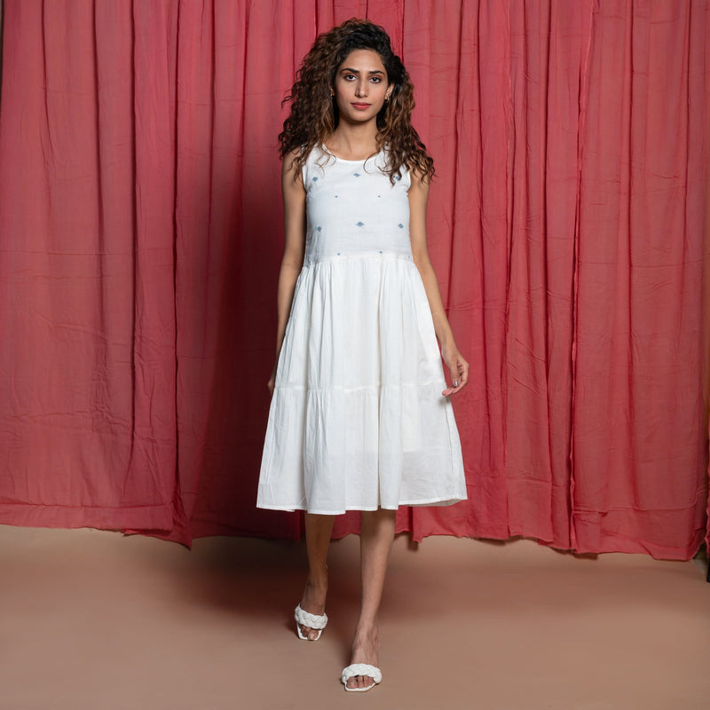 Front View of a Model wearing Off-White Handspun Cotton Jamdani Tier Dress