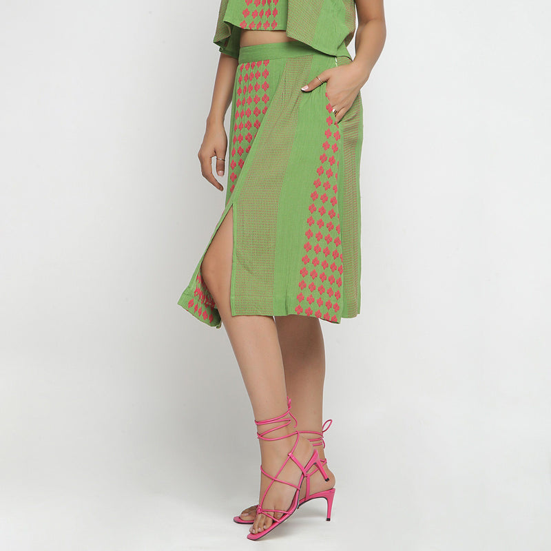 Left View of a Model wearing Green Crinkled Cotton Geometric A-Line Skirt