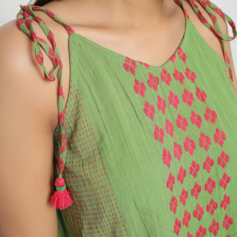 Front Detail of a Model wearing Yarn Dyed Crinkled Cotton Green Crop Top